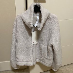 Lululemon women’s cinchable fleece zip up, cream size 4, new with tags